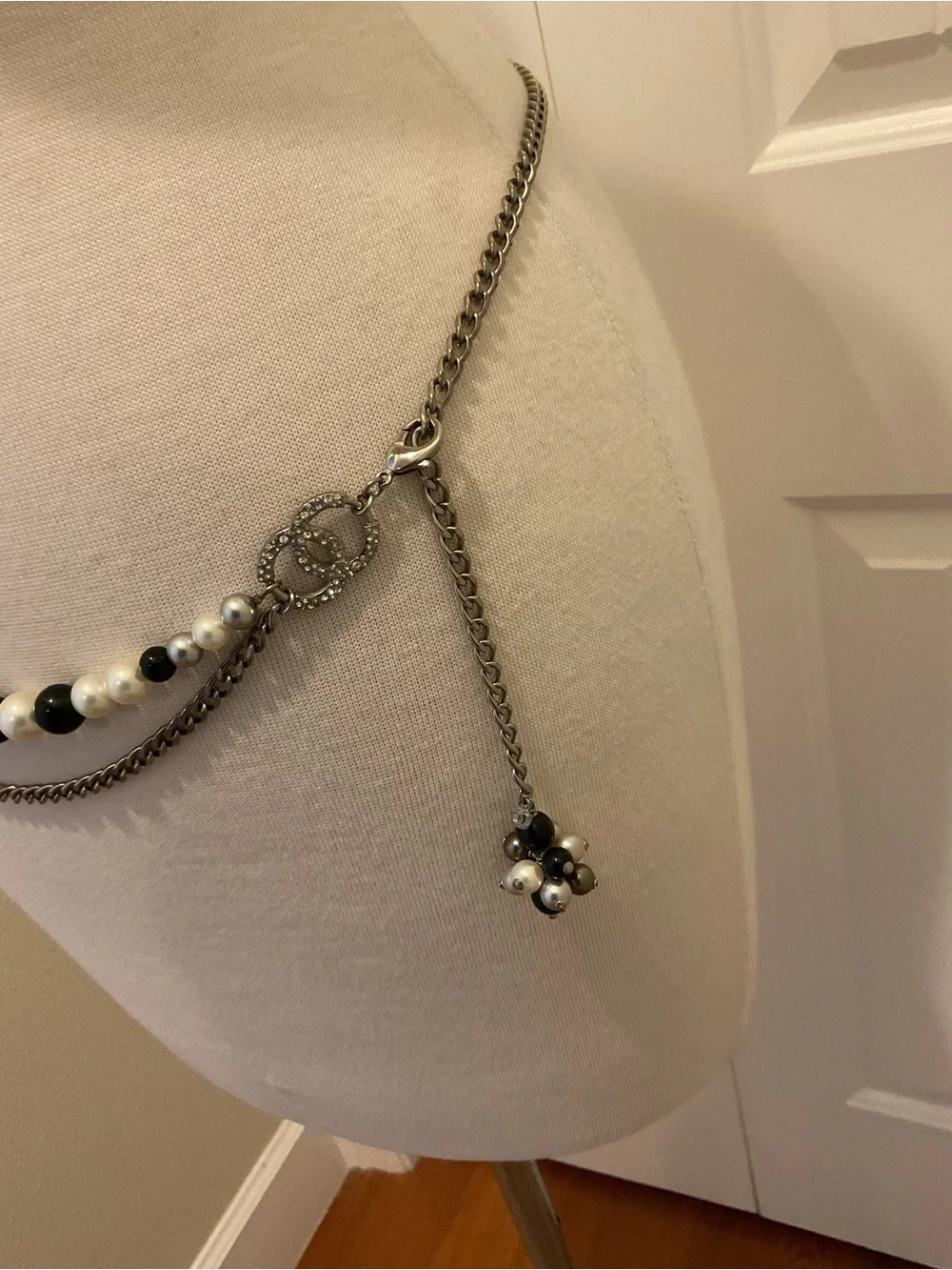 Chanel Beaded Marble Flower Belt Necklace Vintage